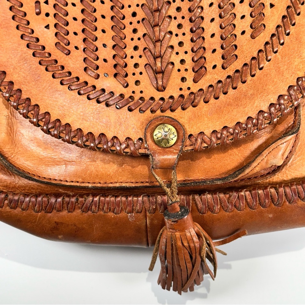 Patricia Nash Crossbody Italian Leather Whipstitc… - image 8